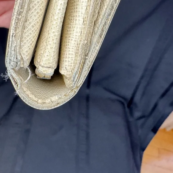 Louis Vuitton Damier Azur Canvas Wallet - Picture 10 of 16